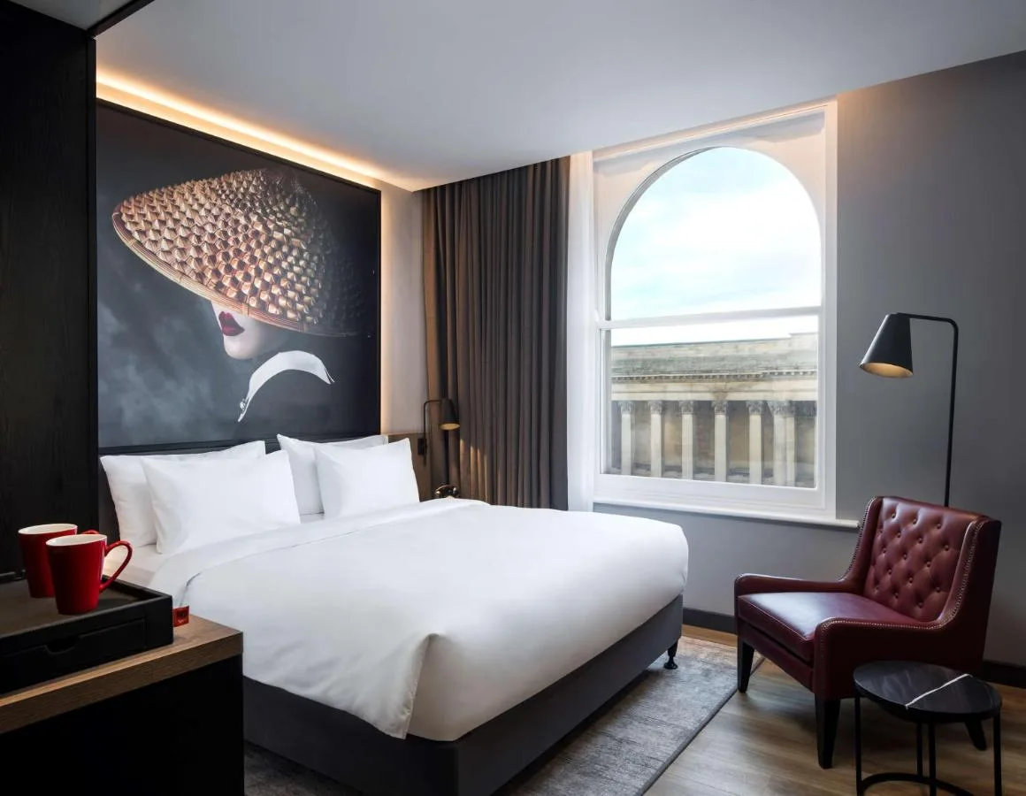 Superior Room - St Georges View